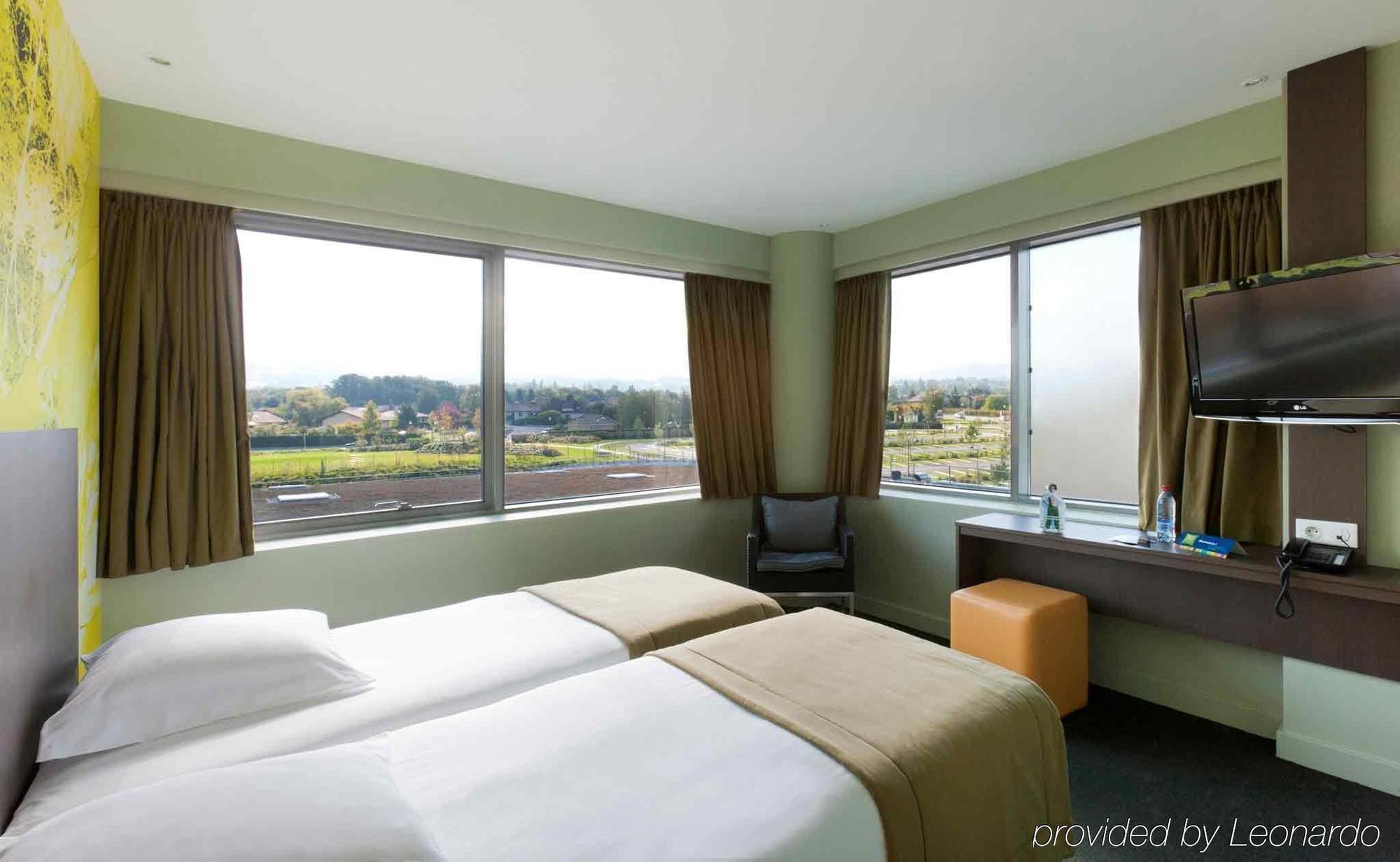 Ibis Styles Saint Julien En Genevois Vitam Neydens Oda fotoğraf